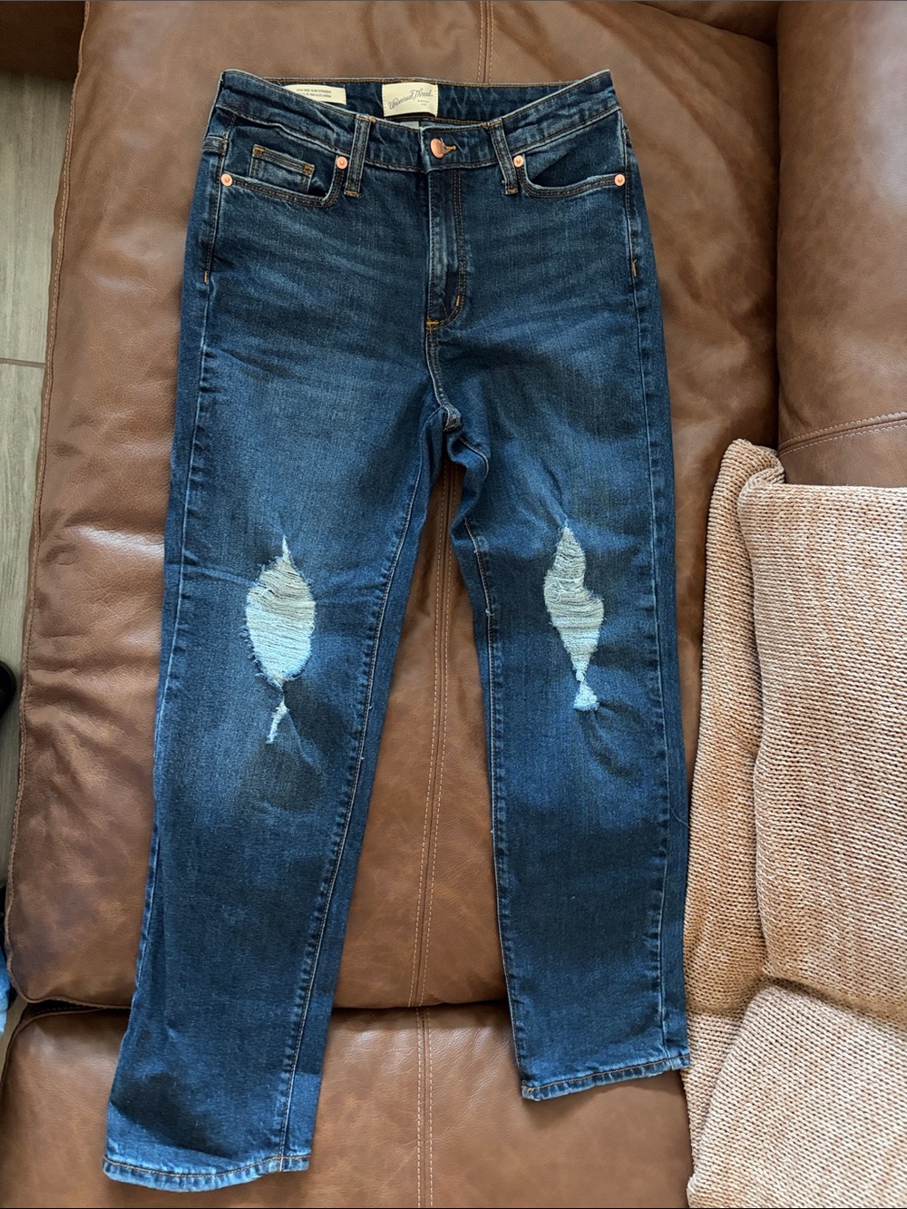 Universal Thread Indigo Distressed Straight-Leg Jeans